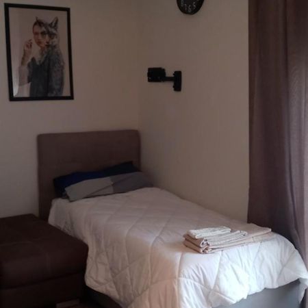 Sara Apartment ฟีเดนซา ภายนอก รูปภาพ